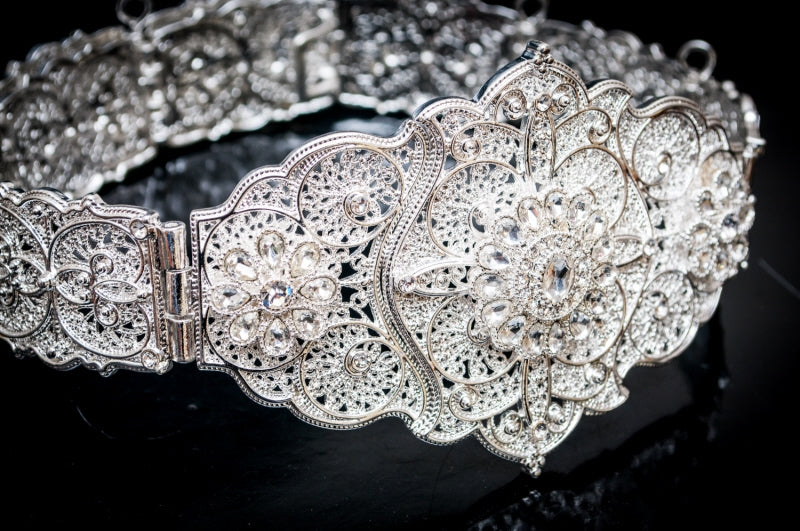 Silver belt with crystals medium