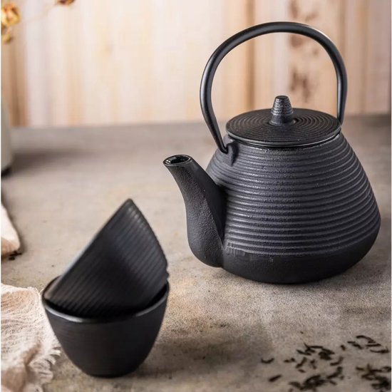 Théière en fonte Kinghoff avec filtre en acier inoxydable - Inclut 2 tasses de 115 ml (KH1846) - Capacité : 1,0 litre - Design traditionnel avec poignée confortable