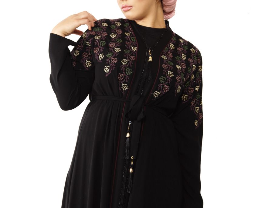 Abaya Modeste Brodée