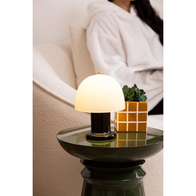 Atmosphera LED tafellamp op batterijen – bouclé kap, zwart, Ø 16 x 21 cm – foto 2