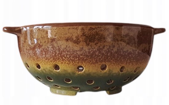 MPLCo - Colander Bowl - Ceramic Colander Bowl - Colander and Serving Bowl - With Handles - Ceramic - approx. Ø11.5 x 24 cm - Light Brown and Dark Green