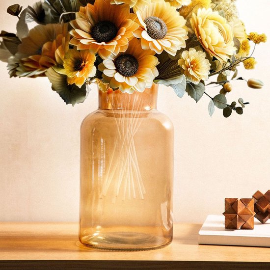 Homla - Tenno Bloemenvaas - Decoratieve Vaas - Modern Design - Groot Glazen Vaas voor Droogbloemen & Boeket- Scandinavisch Interieur - Stijlvolle Woonaccessoire - Ø14,5 x 25,5 cm - Beige