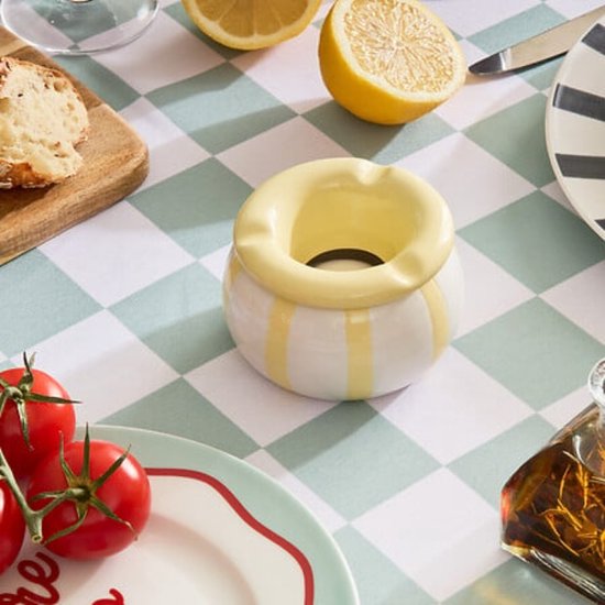Cendrier Dela - Cendrier design en céramique - Cendrier à cigarettes compact - Cendrier de table moderne - Cendrier décoratif pour intérieur - env. Ø9 x 6 cm - Jaune