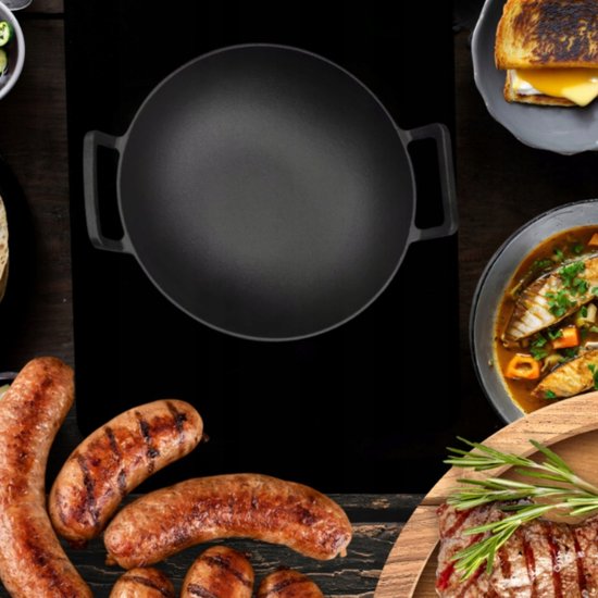Hage gietijzeren wok 36 cm met 2 handgrepen, geschikt voor inductie en open vuur