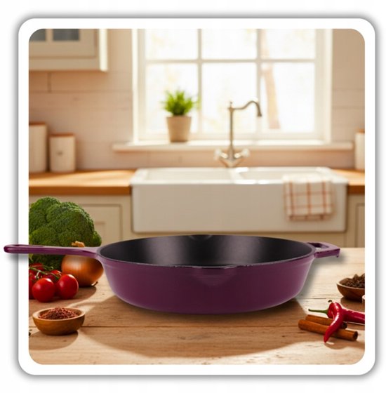 Staub - Poêle en fonte - Poêle émaillée à bords hauts - Compatible induction, gaz, électrique et four - Pour saisir et rôtir - Répartition homogène de la chaleur - Poignée ergonomique - Ø 26 cm - Aubergine