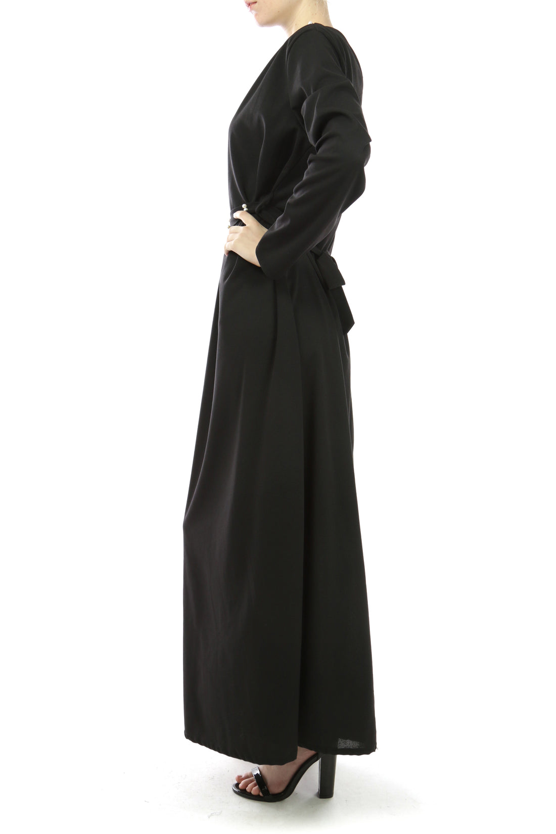 Pearl Abaya