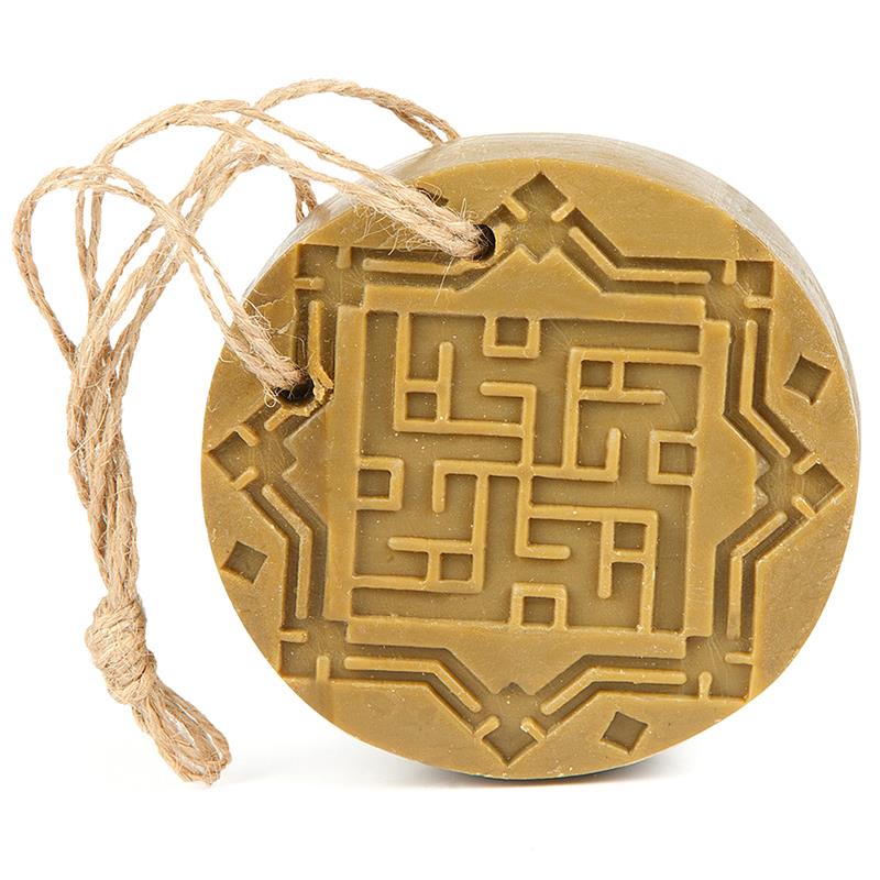Aleppo zeep amber en oud aan koord – plantaardige olijfzeep, 150 gram