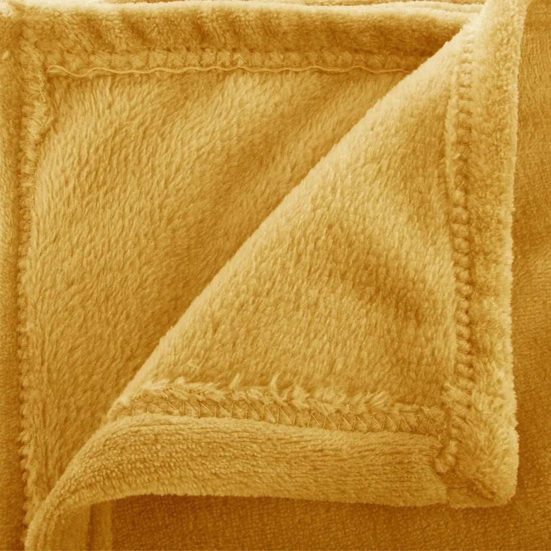 Atmosphera - Throw - Fleece - Ochre Yellow - 130 x 180 cm