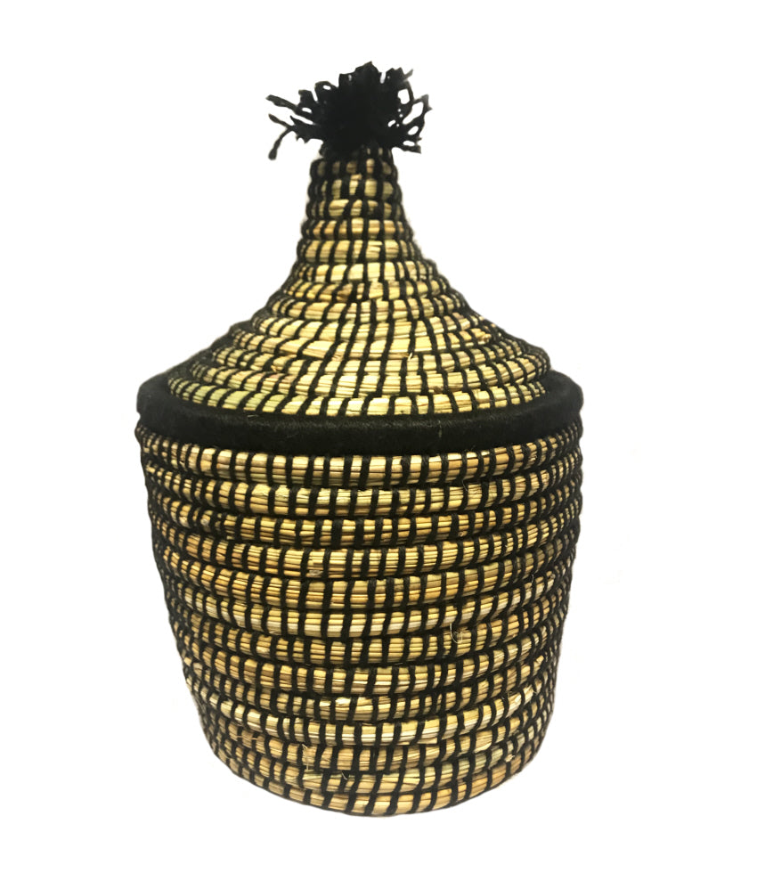 Raffia basket with lid black