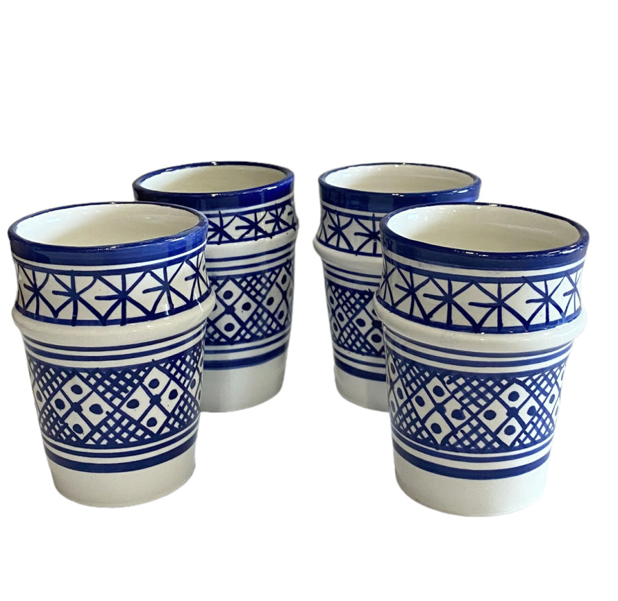 Set of 4 Fes ceramic mugs blue-white