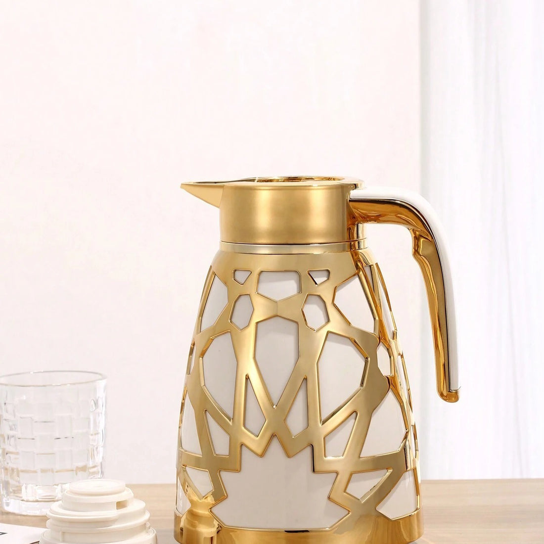 Oosterse thermoskan 1 liter met gouden details – goud-zwart of goud-wit – foto 4