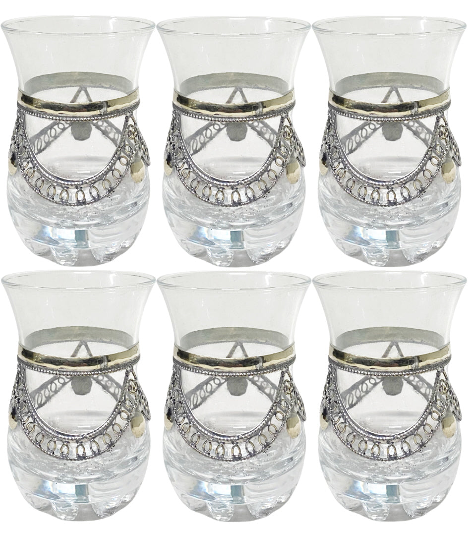 Ensemble de 6 verres à thé orientaux ornés