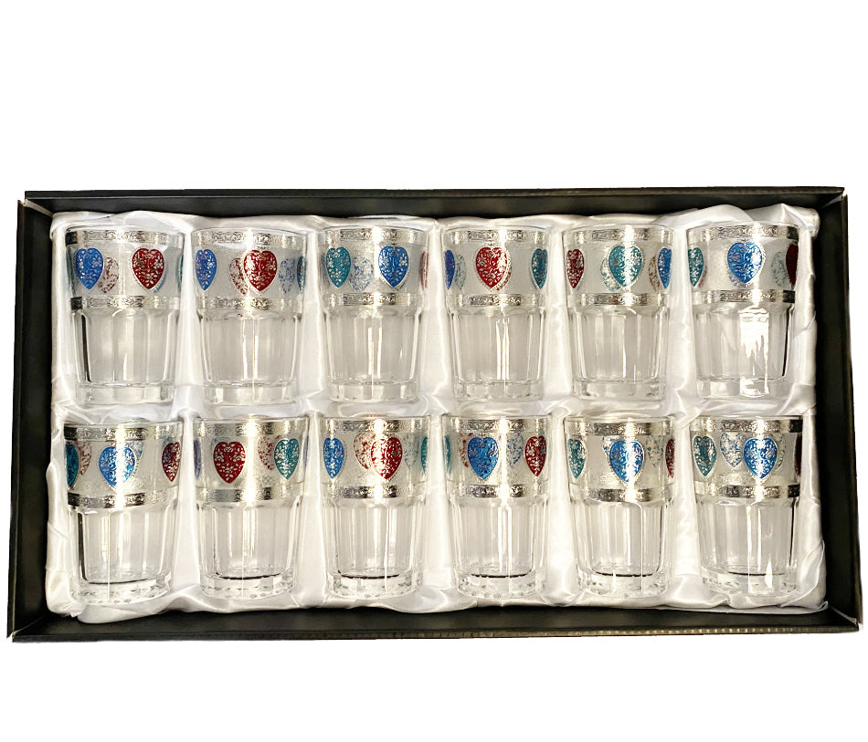 Verres marocains avec décoration argentée 12 pièces.