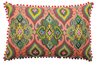 Housse de coussin brodée motif oriental 40x60cm