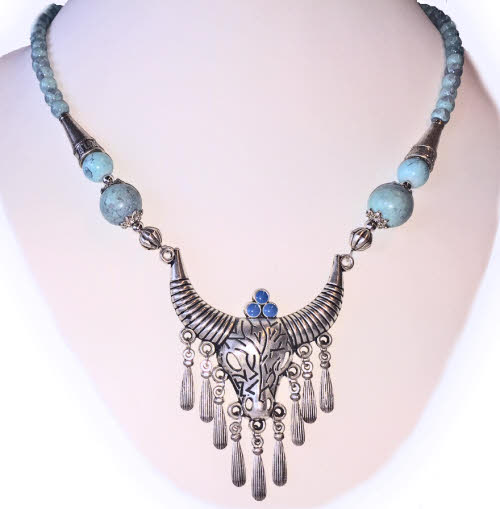 Stierenkop ketting blue