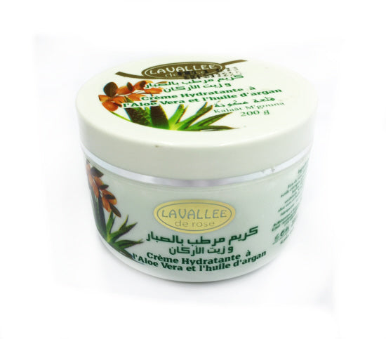Moisturizer with argan oil and aloe vera