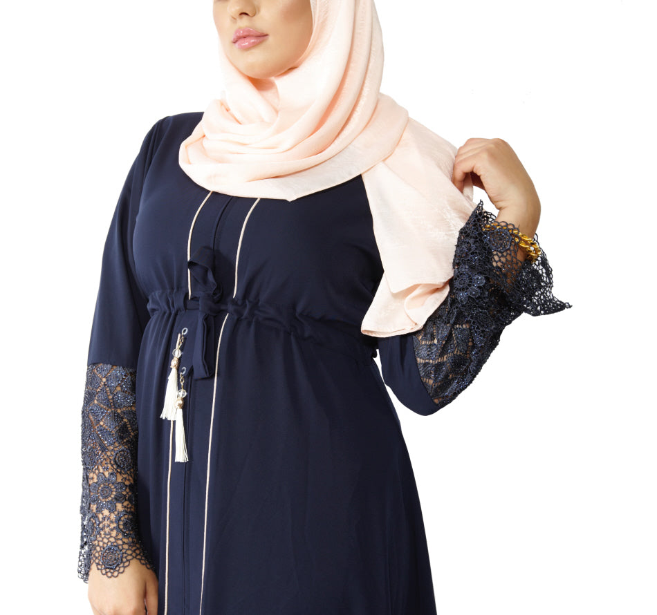 Abaya met kanten mouwen en steentjes – marineblauw of zwart, maat 40-50 – foto 8