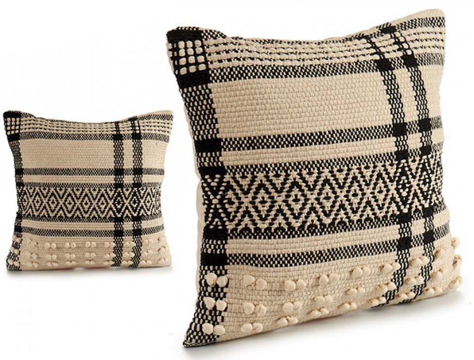 Coussin en coton tricoté avec motifs beiges et noirs