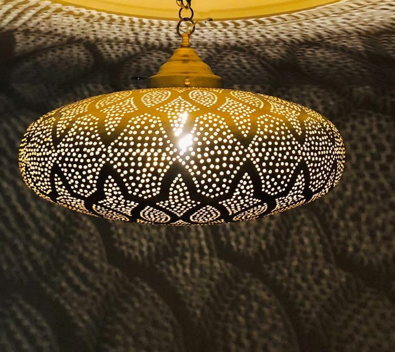 Gouden Marokkaanse filigrain hanglamp
