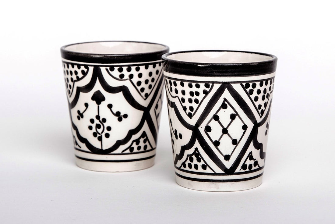Cup Black/White 8cm