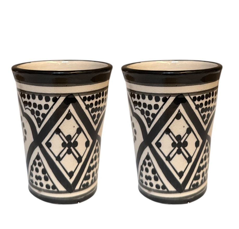 2er-Set marokkanische Becher Asfi – Schwarz-weißes Steingut – Handgefertigt – Ø7,5 cm x 10 cm