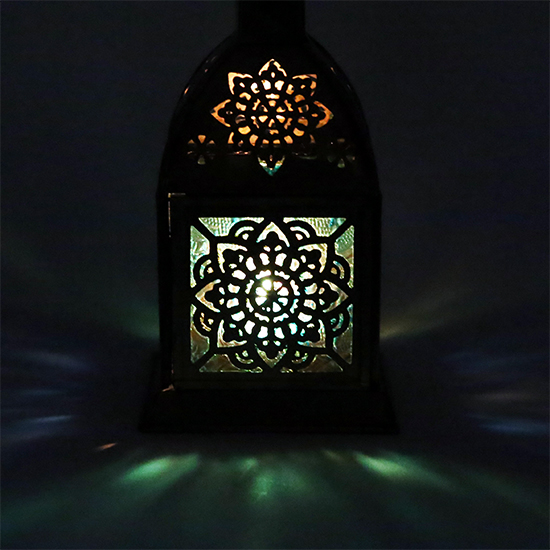 Oosterse lantaarn Mandala – sfeerlicht van ijzer en glas, 9 x 9 x 15,5 cm – foto 2