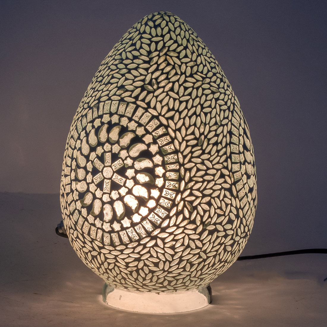 Table lamp glass mosaic white high 20x19x28cm.